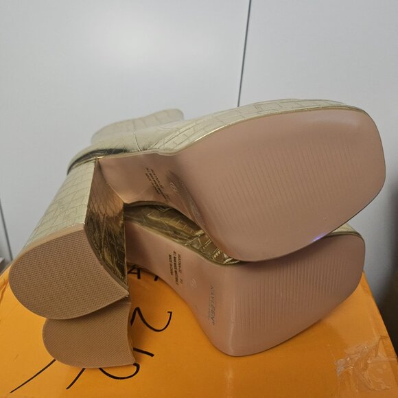 Gold Platform Ankle Boots US 7.5 - Picture 6 of 7